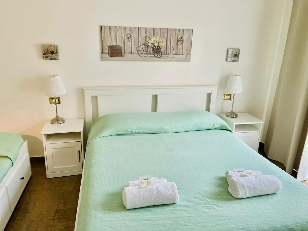 Interno Dieci Rome Apartment