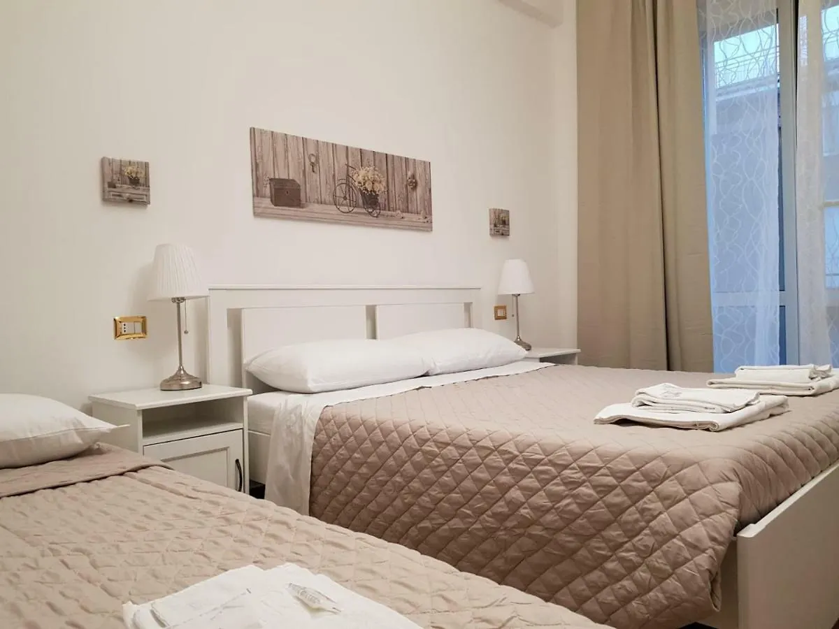 Interno Dieci Rome Apartment