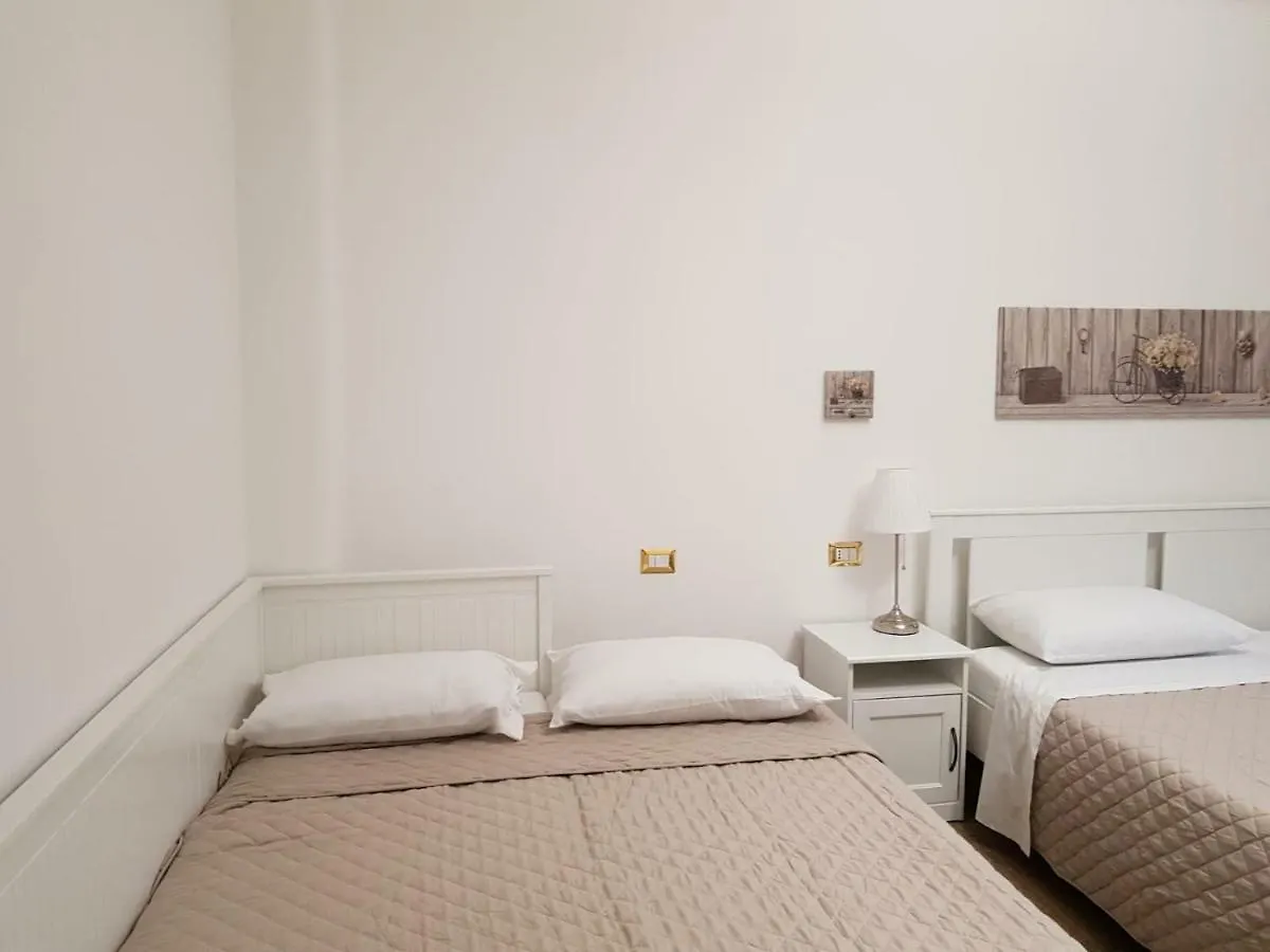 Interno Dieci Řím Itálie