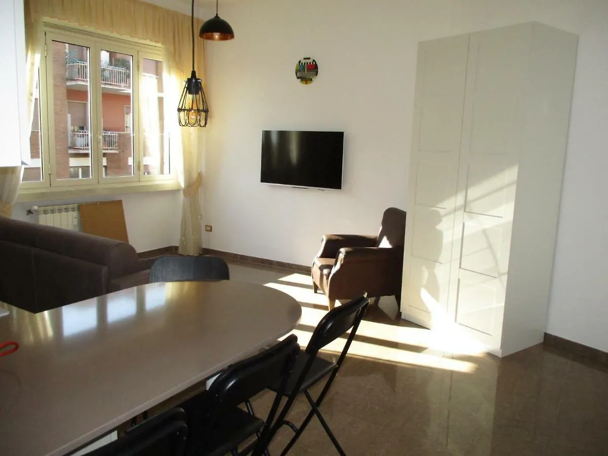 Interno Dieci Rome 0*,  Italy